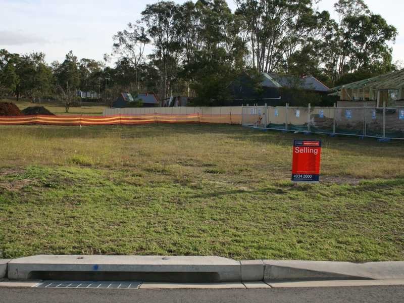 10 Johnson Drive, East Maitland NSW 2323