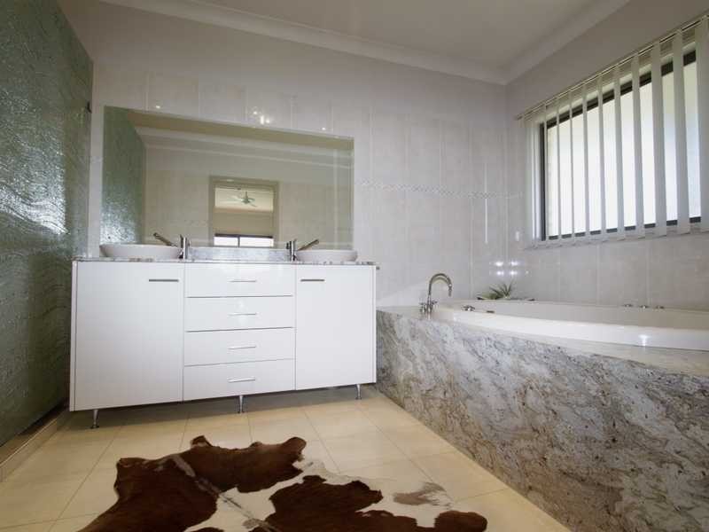 22 Blue Gum Drive, Aberglasslyn NSW 2320