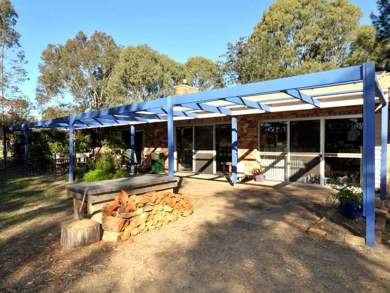 14 Martins Creek Road, Paterson NSW 2421