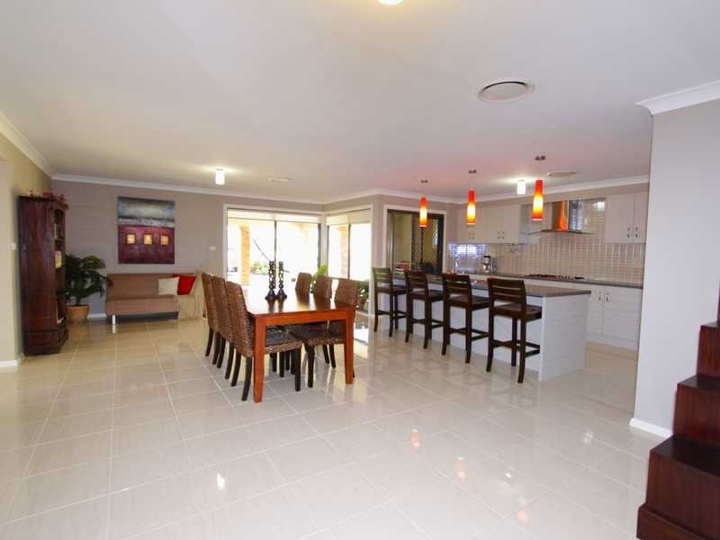 9 Greenwood Grove, Aberglasslyn NSW 2320