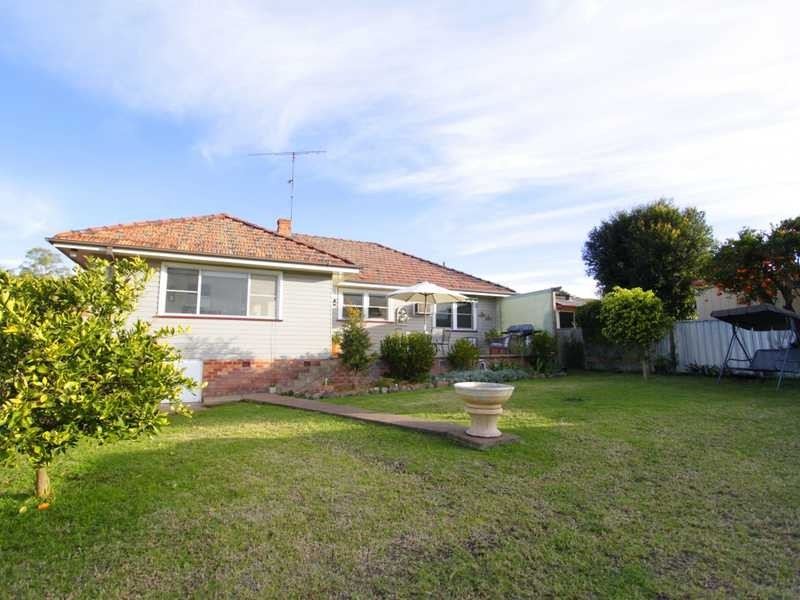 29 George Street, Telarah NSW 2320