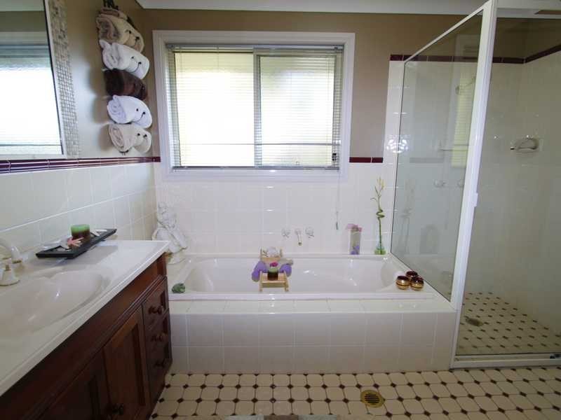 20 Denison Rd, Bolwarra NSW 2320