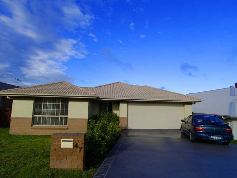 47 Birch Grove, Aberglasslyn NSW 2320