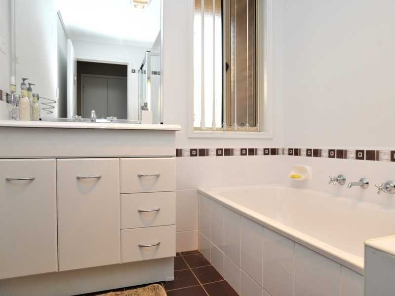 21 High St, Largs NSW 2320