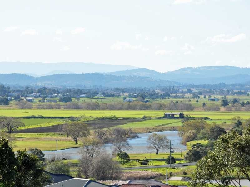 36 Crofton Avenue, Tenambit NSW 2323