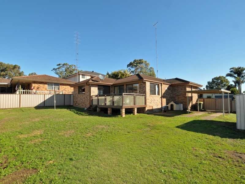 36 Crofton Avenue, Tenambit NSW 2323