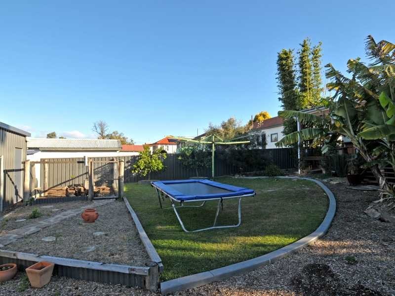 31 Joan St, Rutherford NSW 2320