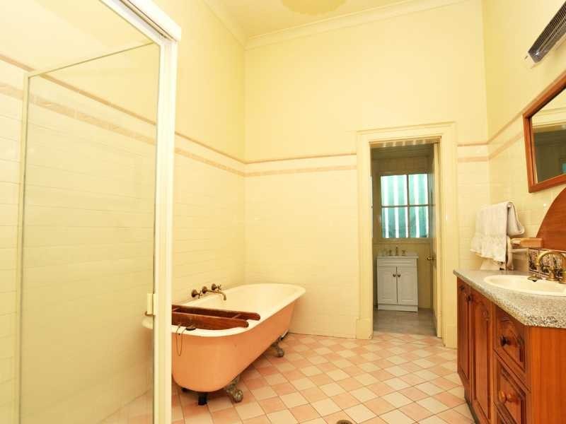 153 Lawes St, East Maitland NSW 2323