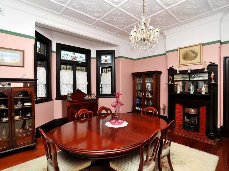 2 Regent Street, Maitland NSW 2320