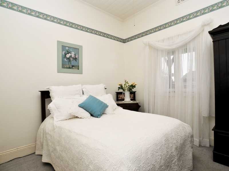 2 Regent Street, Maitland NSW 2320