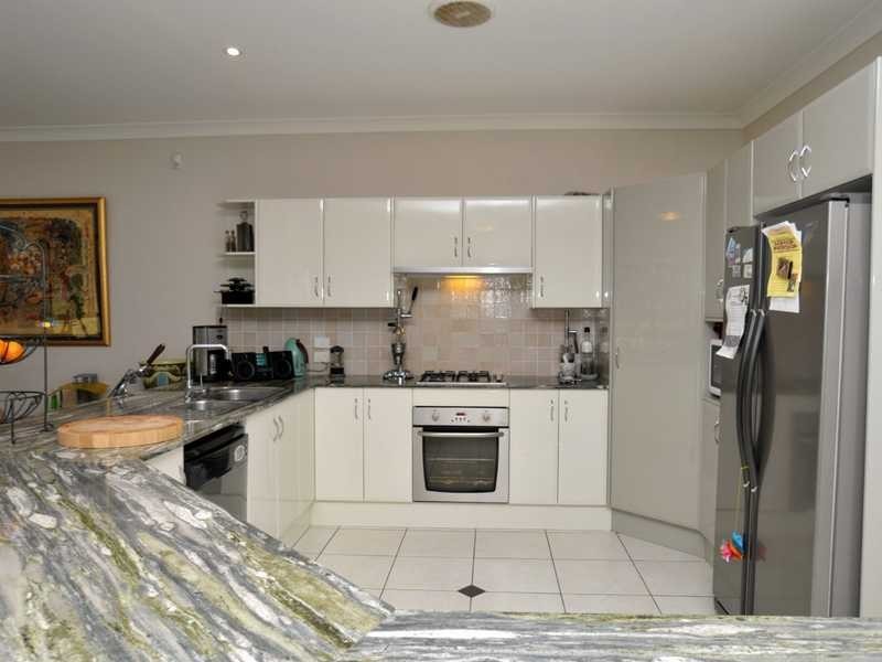 1 Bowalla Cl, Wallalong NSW 2320