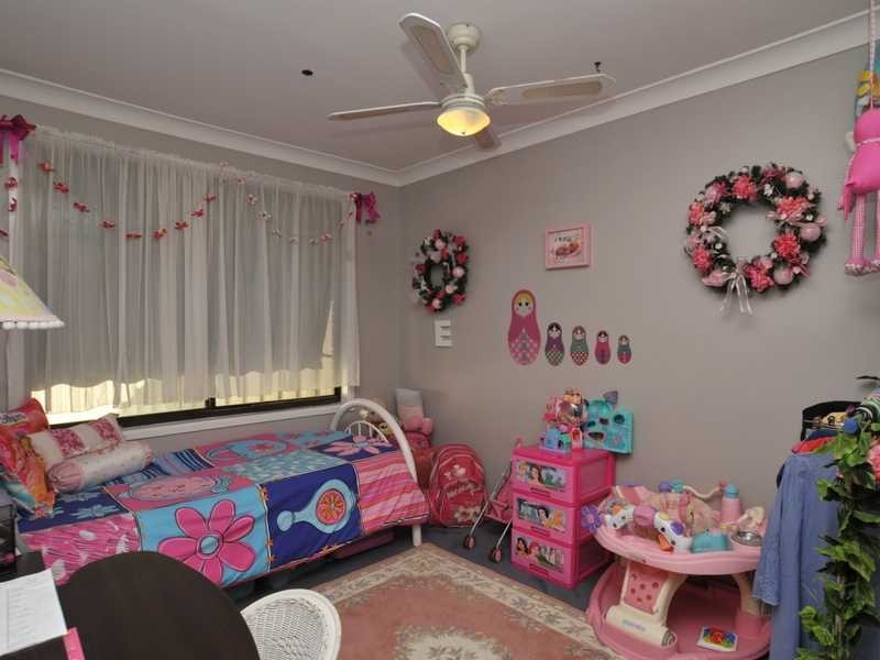 12 Mumford Avenue, Thornton NSW 2322