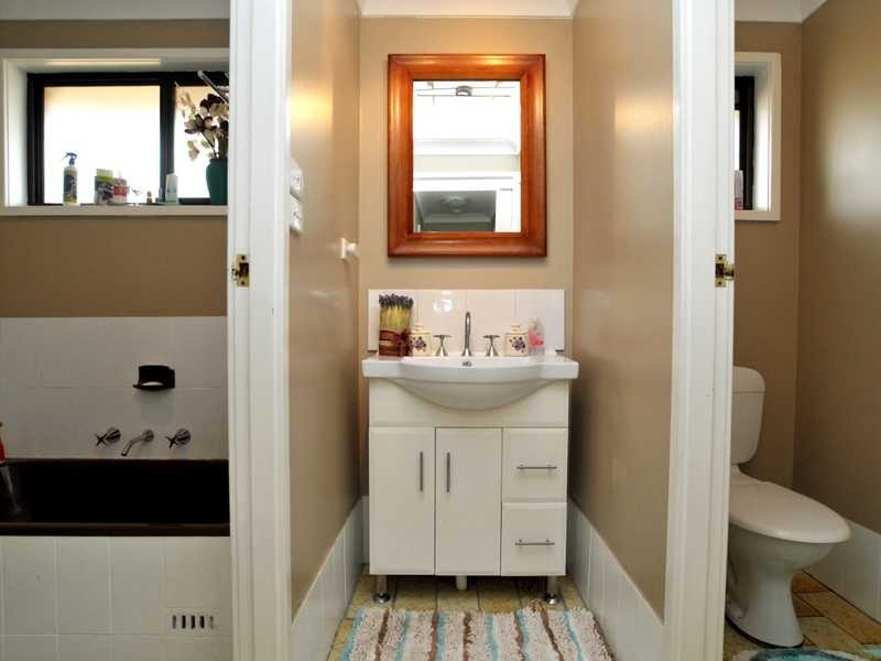 5 Larkspur Pde, Metford NSW 2323