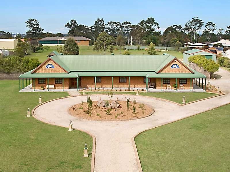 14 Cahill Cl, Black Hill NSW 2322