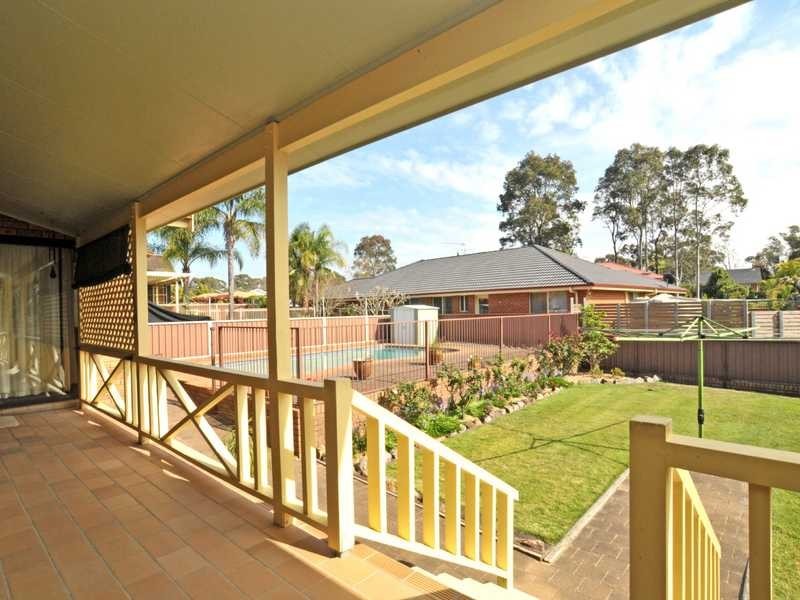 3 Centenary cl, Bolwarra Heights NSW 2320