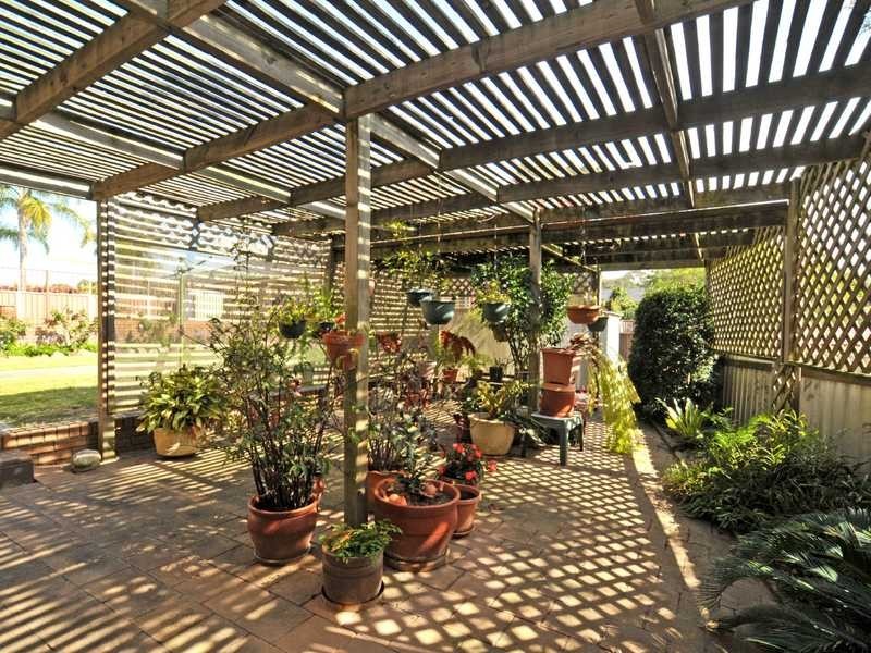 3 Centenary cl, Bolwarra Heights NSW 2320