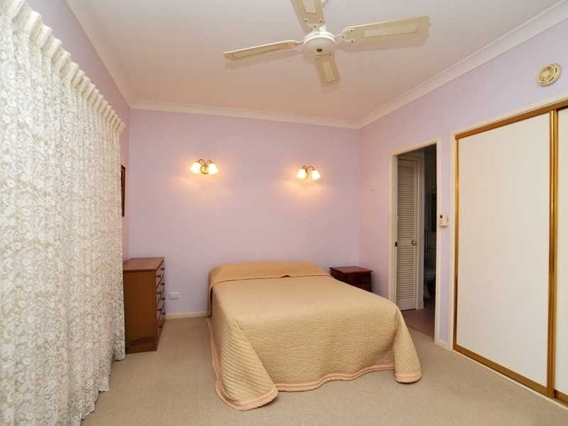 3 Centenary cl, Bolwarra Heights NSW 2320