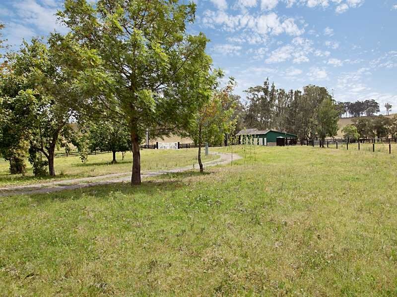 194 Clements Rd, Gresford NSW 2311
