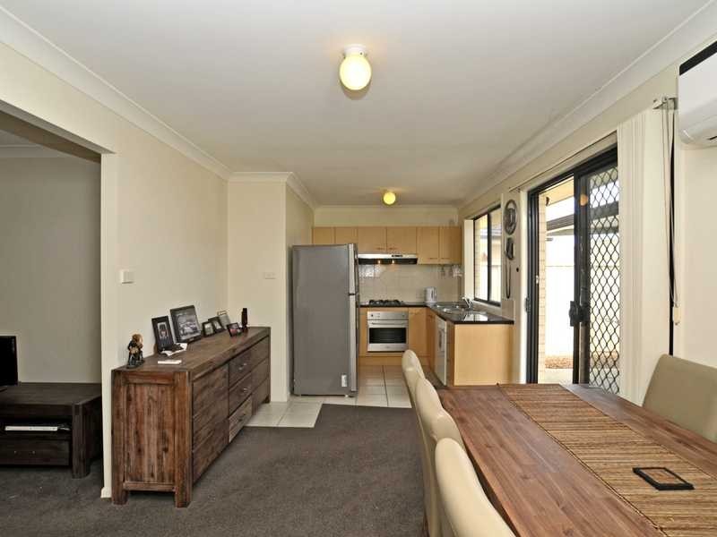 14 Parkside Cres, Thornton NSW 2322