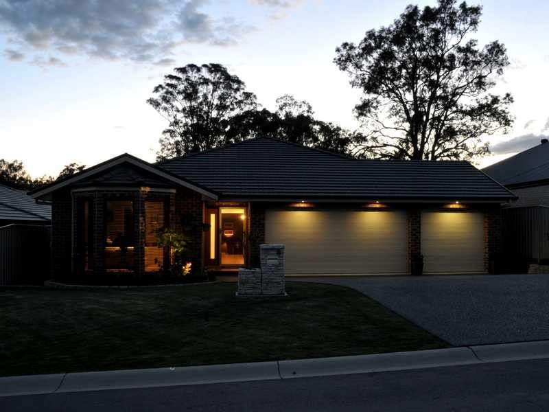 6 Johnson Dr, East Maitland NSW 2323