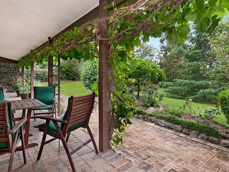 5 Maitland Vale Rd, Bolwarra Heights NSW 2320