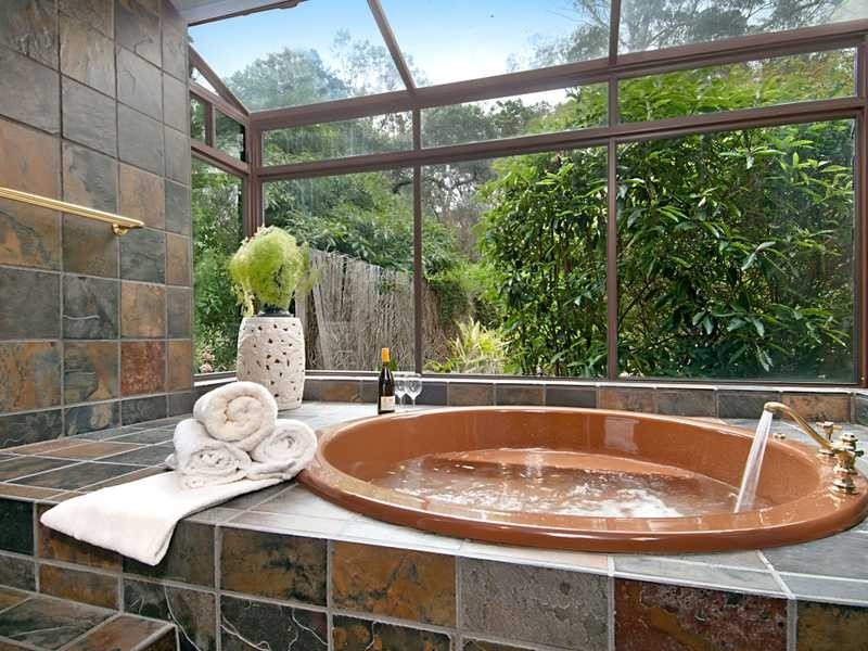 5 Maitland Vale Rd, Bolwarra Heights NSW 2320