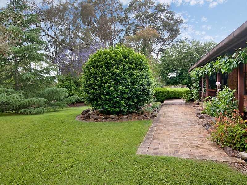 5 Maitland Vale Rd, Bolwarra Heights NSW 2320