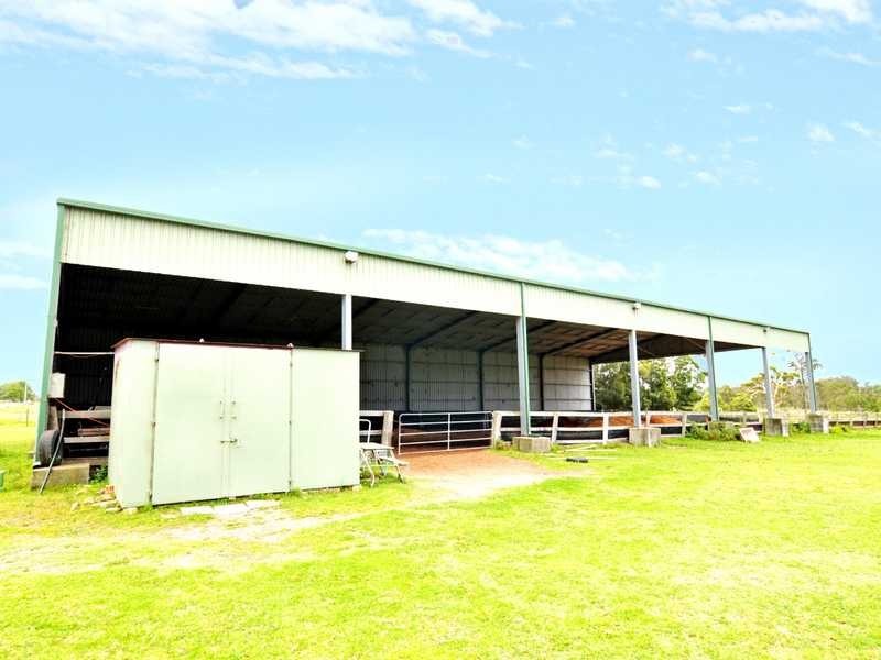 163 Lenaghans Drive, Black Hill NSW 2322