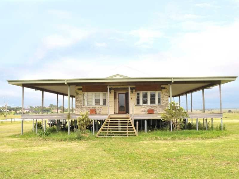 163 Lenaghans Drive, Black Hill NSW 2322