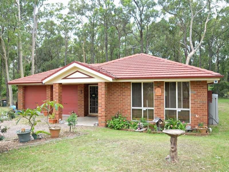 8 Grossman Place, Wallalong NSW 2320