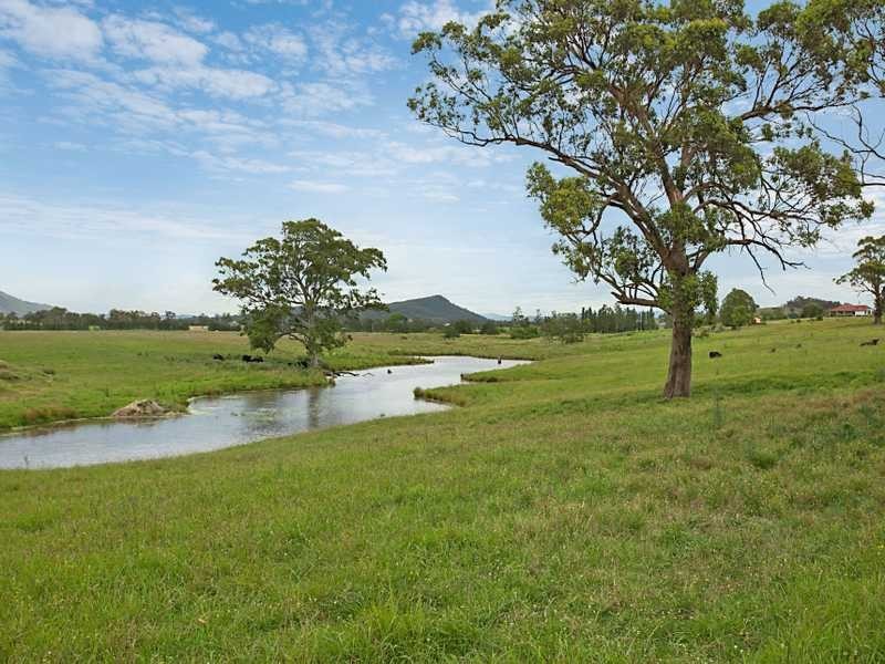 558 Gresford Rd, Paterson NSW 2421