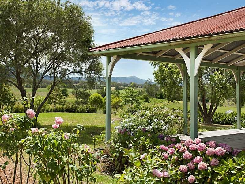 558 Gresford Rd, Paterson NSW 2421