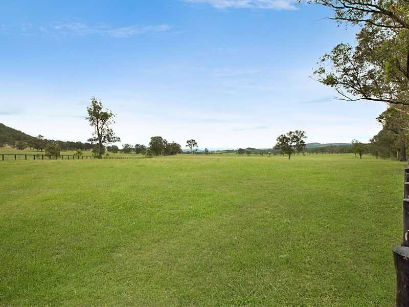 558 Gresford Rd, Paterson NSW 2421