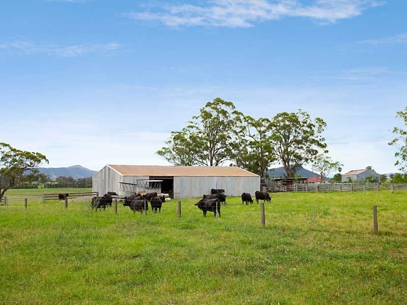 558 Gresford Rd, Paterson NSW 2421