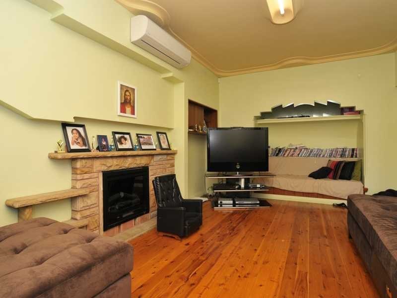 98 Robert Street, Tenambit NSW 2323