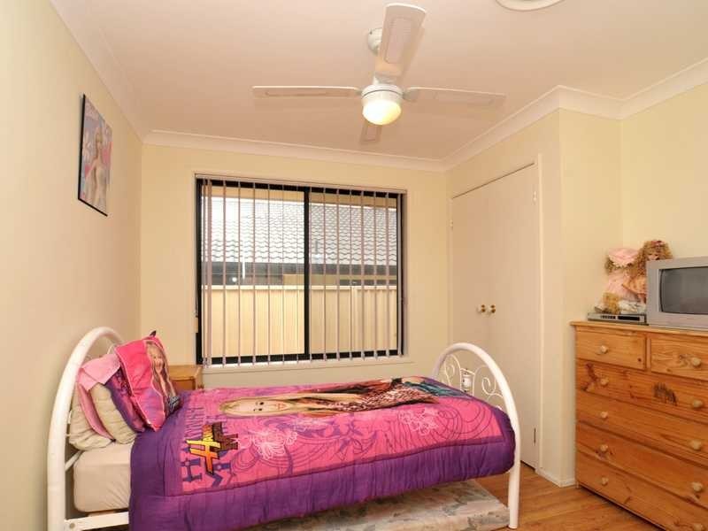 4 Holliday cl, Rutherford NSW 2320