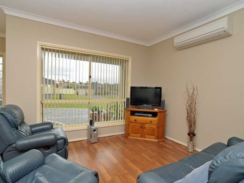 Unit 1/4 Wakefield Close, Morpeth NSW 2321