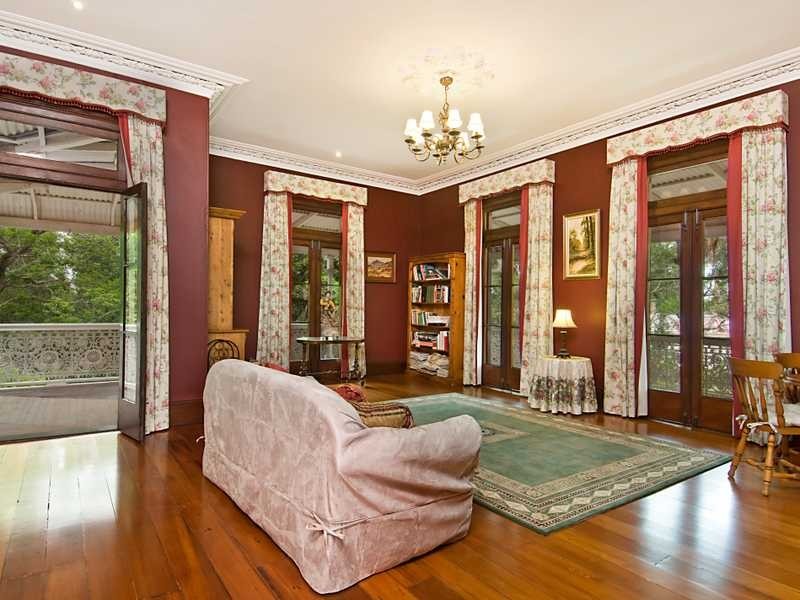 1 Elizabeth Street, East Maitland NSW 2323