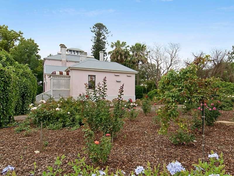 1 Elizabeth Street, East Maitland NSW 2323