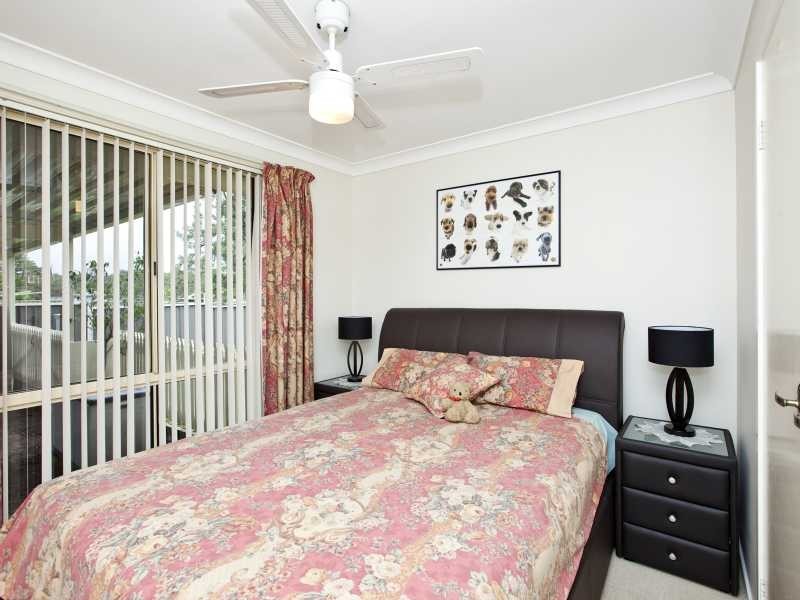 50 Scott St, Wallalong NSW 2320