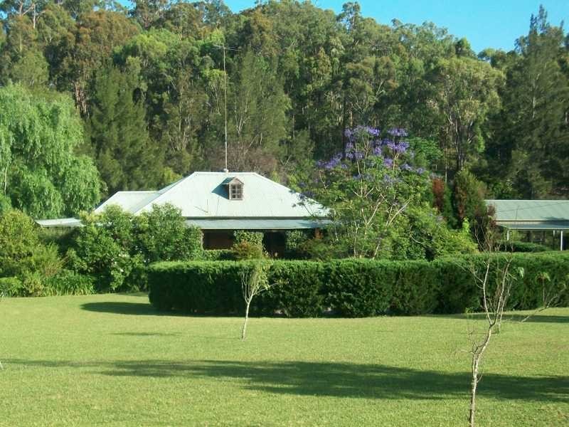 3 Dog Trap Creek Rd, East Gresford NSW 2311