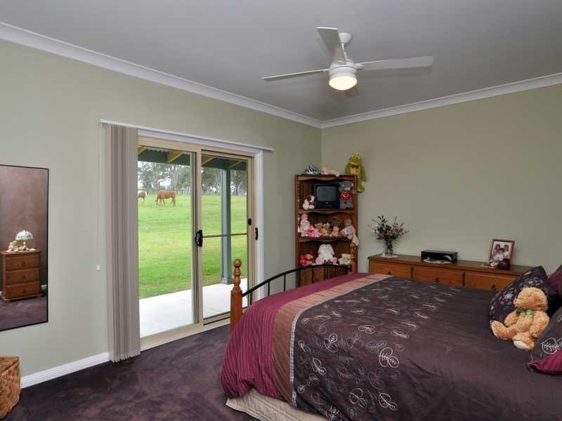 11 Reynolds St, Paterson NSW 2421