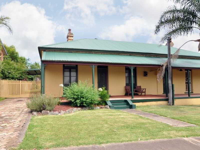 68 George Street, East Maitland NSW 2323