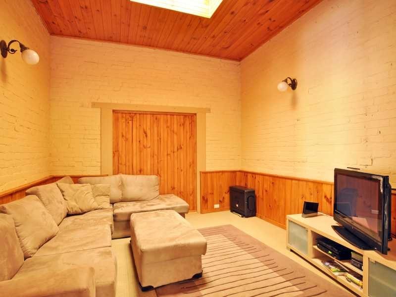 68 George Street, East Maitland NSW 2323