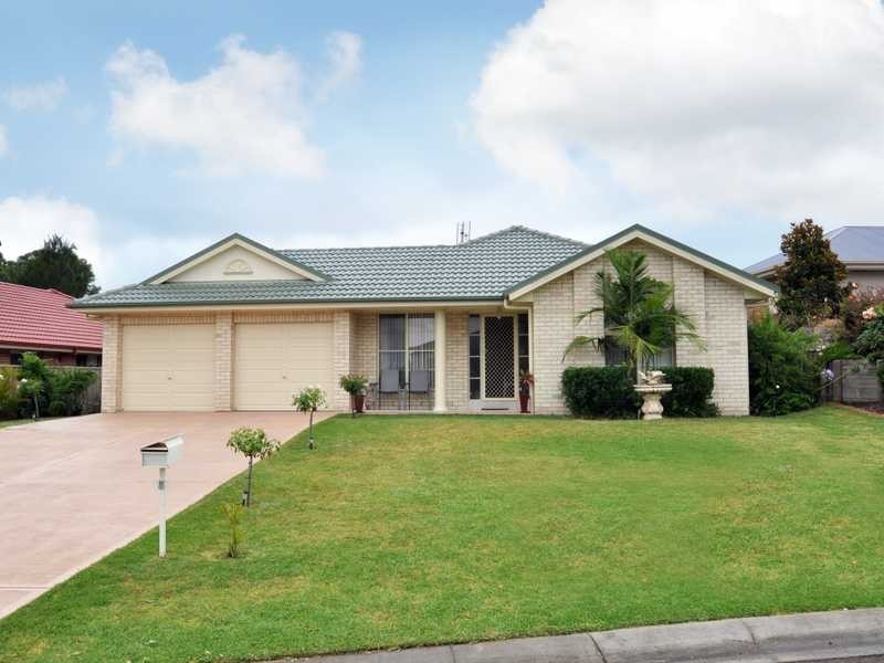 3 Pinnacle Close, Bolwarra Heights NSW 2320