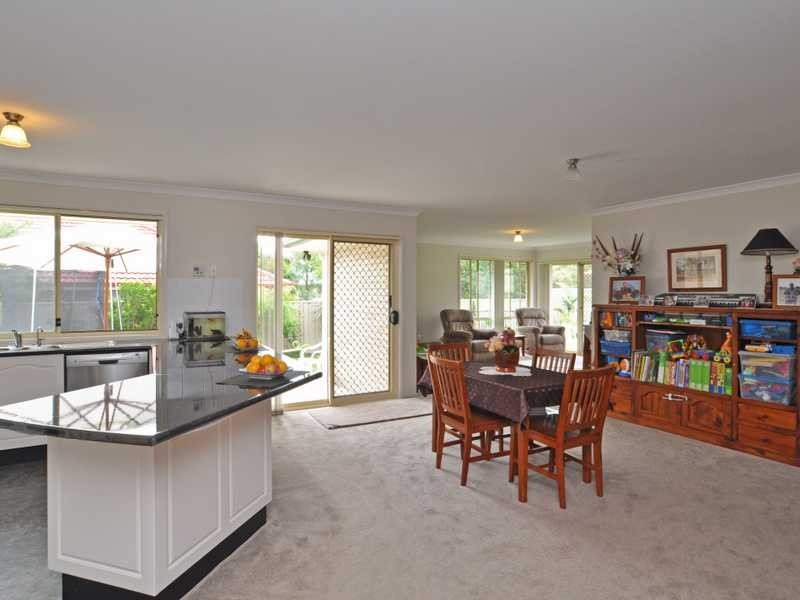 3 Pinnacle Close, Bolwarra Heights NSW 2320