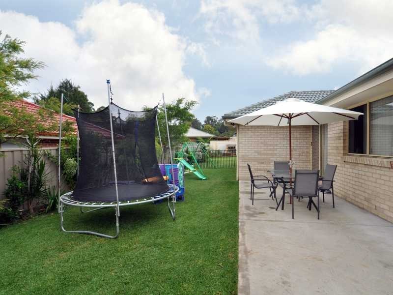 3 Pinnacle Close, Bolwarra Heights NSW 2320