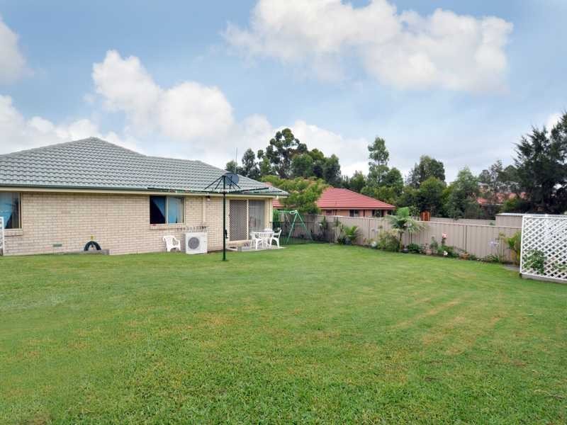 3 Pinnacle Close, Bolwarra Heights NSW 2320