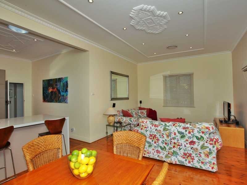 19 Queen St, Lorn NSW 2320