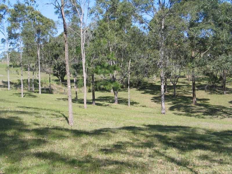 27 Highcrest Street  Ocean View, Dayboro QLD 4521